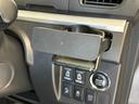 運転席ドリンクホルダー