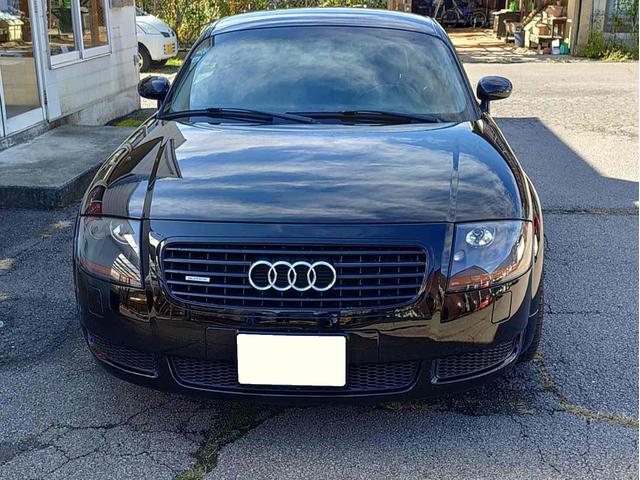 TTクーペ 1.8Tクワトロ 4WD ETC 6MT HID シートヒーター アルミホイール 盗難防止システム 衝突安全ボディ ABS ESC CD エアコン パワーステアリング パワーウィンドウ(2枚目)