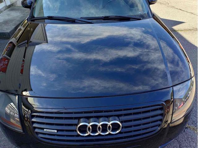 TTクーペ 1.8Tクワトロ 4WD ETC 6MT HID シートヒーター アルミホイール 盗難防止システム 衝突安全ボディ ABS ESC CD エアコン パワーステアリング パワーウィンドウ(6枚目)