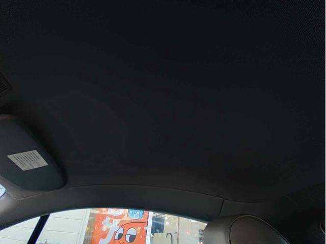 TTクーペ 1.8Tクワトロ 4WD ETC 6MT HID シートヒーター アルミホイール 盗難防止システム 衝突安全ボディ ABS ESC CD エアコン パワーステアリング パワーウィンドウ(28枚目)