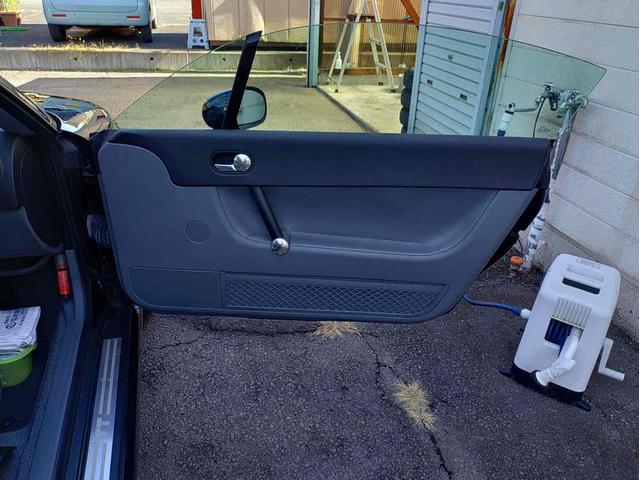 TTクーペ 1.8Tクワトロ 4WD ETC 6MT HID シートヒーター アルミホイール 盗難防止システム 衝突安全ボディ ABS ESC CD エアコン パワーステアリング パワーウィンドウ(41枚目)