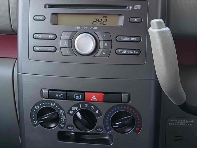 ピクシススペース L 4WD ベンチシート CVT 盗難防止システム ABS CD 衝突安全ボディ エアコン パワーステアリング パワーウィンドウ(2枚目)
