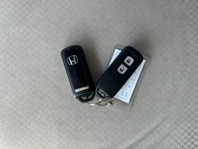 Ｎ－ＯＮＥ Ｇ　ナビ／キーレスエントリーパワーステアリング／パワーウィンドウ／ＡＢＳ／フルフラット／衝突安全ボディ／盗難防止システム／／エアコン／（57枚目）