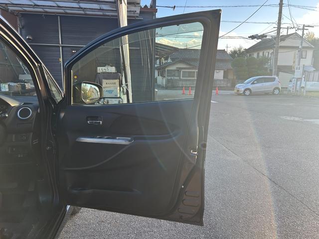 デイズ ハイウェイスター　Ｇターボ　ターボ／バックカメラ／アラウンドビューモニター／パワーステアリング／パワーウィンドウ／ＡＢＳ／フルフラット／衝突安全ボディ／盗難防止システムエアコン／キーレスエントリー（49枚目）