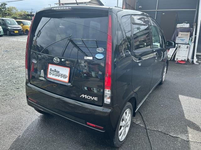 ムーヴ カスタム　Ｘリミテッド　パワーステアリング／パワーウィンドウ／ＣＤ／オーディオ／ＡＭ・ＦＭラジオ／ＡＢＳ／フルフラット／衝突安全ボディ／盗難防止システムエアコン／キーレスエントリー／（14枚目）
