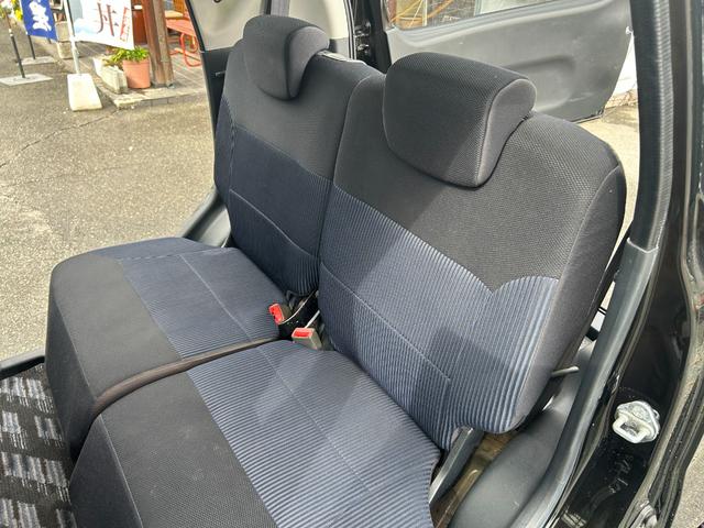 ムーヴ カスタム　Ｘリミテッド　パワーステアリング／パワーウィンドウ／ＣＤ／オーディオ／ＡＭ・ＦＭラジオ／ＡＢＳ／フルフラット／衝突安全ボディ／盗難防止システムエアコン／キーレスエントリー／（22枚目）