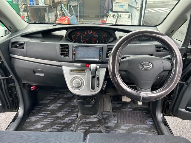 ムーヴ カスタム　Ｘリミテッド　パワーステアリング／パワーウィンドウ／ＣＤ／オーディオ／ＡＭ・ＦＭラジオ／ＡＢＳ／フルフラット／衝突安全ボディ／盗難防止システムエアコン／キーレスエントリー／（25枚目）