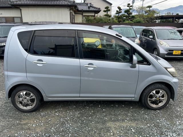 ムーヴ カスタム X パワーステアリング/パワーウィンドウ/CD/オーディオ/AM・FMラジオ/ABS/フルフラット/衝突安全ボディ/盗難防止システムエアコン/キーレスエントリー(11枚目)