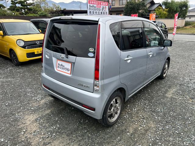 ムーヴ カスタム X パワーステアリング/パワーウィンドウ/CD/オーディオ/AM・FMラジオ/ABS/フルフラット/衝突安全ボディ/盗難防止システムエアコン/キーレスエントリー(12枚目)