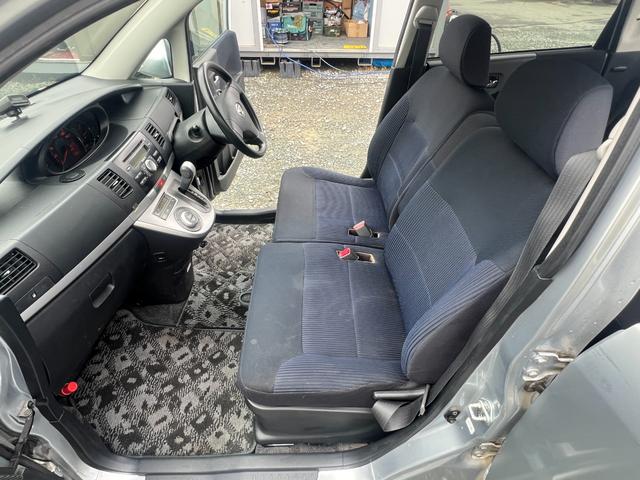 ムーヴ カスタム X パワーステアリング/パワーウィンドウ/CD/オーディオ/AM・FMラジオ/ABS/フルフラット/衝突安全ボディ/盗難防止システムエアコン/キーレスエントリー(19枚目)