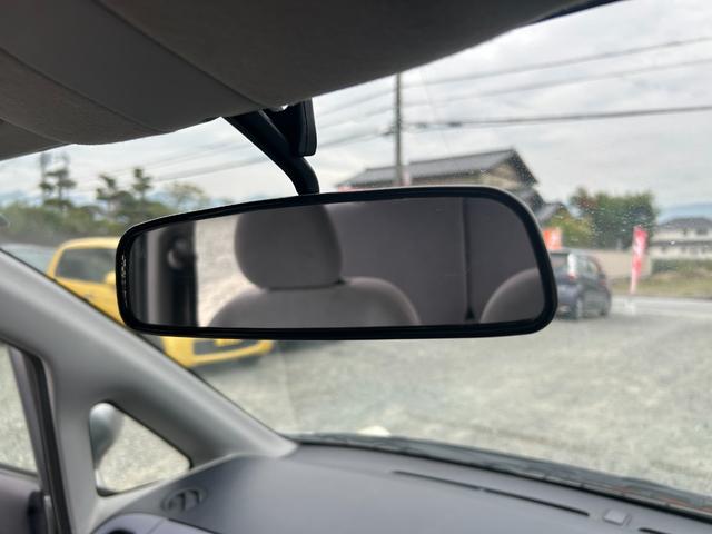 ライフ Ｆ　エアコン／キーレスエントリー／パワーステアリング／パワーウィンドウ／ＣＤ／オーディオ／ＡＭ・ＦＭラジオ／ＡＢＳ／フルフラット／衝突安全ボディ（38枚目）