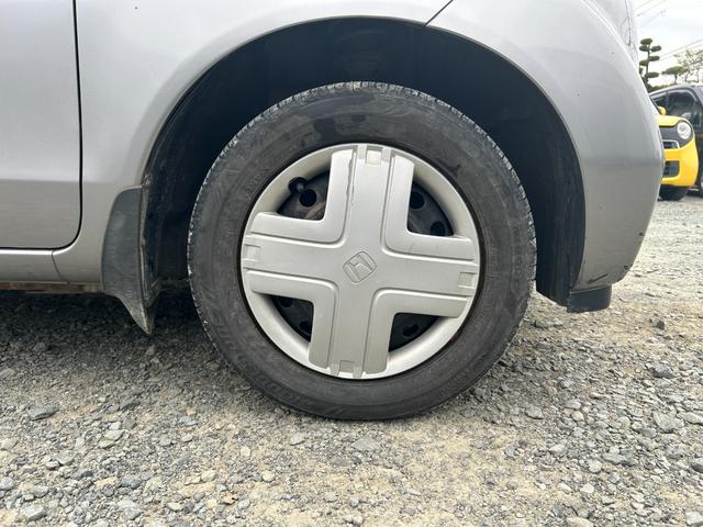 ライフ Ｆ　エアコン／キーレスエントリー／パワーステアリング／パワーウィンドウ／ＣＤ／オーディオ／ＡＭ・ＦＭラジオ／ＡＢＳ／フルフラット／衝突安全ボディ（51枚目）