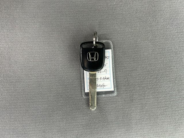 ライフ Ｆ　エアコン／キーレスエントリー／パワーステアリング／パワーウィンドウ／ＣＤ／オーディオ／ＡＭ・ＦＭラジオ／ＡＢＳ／フルフラット／衝突安全ボディ（55枚目）