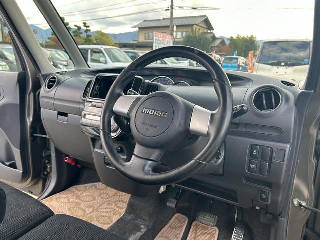 タント カスタムＲＳ　エアコン／キーレスエントリー／パワーステアリング／パワーウィンドウ／ＡＢＳ／フルフラット／衝突安全ボディ／盗難防止システム／甲府／山梨／笛吹／甲斐／中央（17枚目）