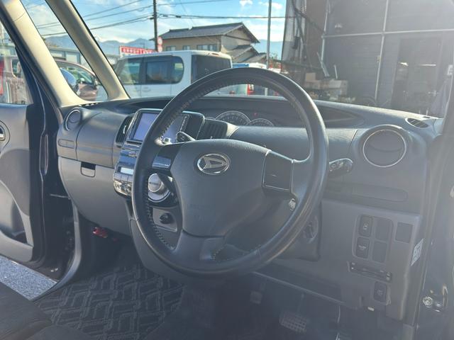 タント カスタムＶセレクションターボ　片側電動スライドドア／パワーステアリング／パワーウィンドウ／ＣＤ／オーディオ／ＡＭ・ＦＭラジオ／ＡＢＳ／フルフラット／衝突安全ボディ／盗難防止システムエアコン／キーレスエントリー（19枚目）