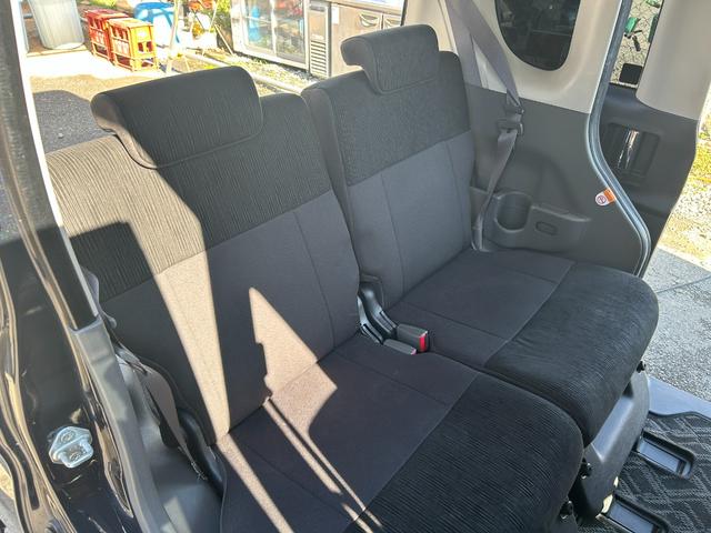 タント カスタムＶセレクションターボ　片側電動スライドドア／パワーステアリング／パワーウィンドウ／ＣＤ／オーディオ／ＡＭ・ＦＭラジオ／ＡＢＳ／フルフラット／衝突安全ボディ／盗難防止システムエアコン／キーレスエントリー（24枚目）