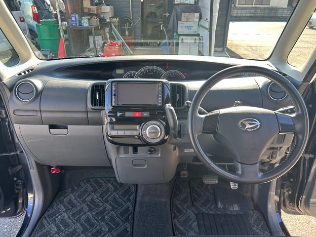 タント カスタムＶセレクションターボ　片側電動スライドドア／パワーステアリング／パワーウィンドウ／ＣＤ／オーディオ／ＡＭ・ＦＭラジオ／ＡＢＳ／フルフラット／衝突安全ボディ／盗難防止システムエアコン／キーレスエントリー（28枚目）