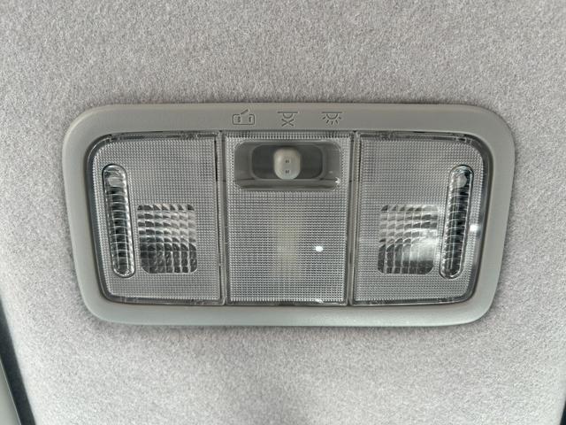 タント カスタムＶセレクションターボ　片側電動スライドドア／パワーステアリング／パワーウィンドウ／ＣＤ／オーディオ／ＡＭ・ＦＭラジオ／ＡＢＳ／フルフラット／衝突安全ボディ／盗難防止システムエアコン／キーレスエントリー（45枚目）