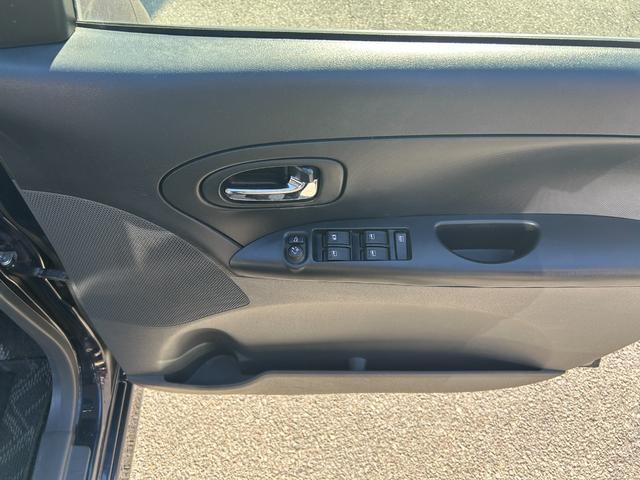 タント カスタムＶセレクションターボ　片側電動スライドドア／パワーステアリング／パワーウィンドウ／ＣＤ／オーディオ／ＡＭ・ＦＭラジオ／ＡＢＳ／フルフラット／衝突安全ボディ／盗難防止システムエアコン／キーレスエントリー（46枚目）