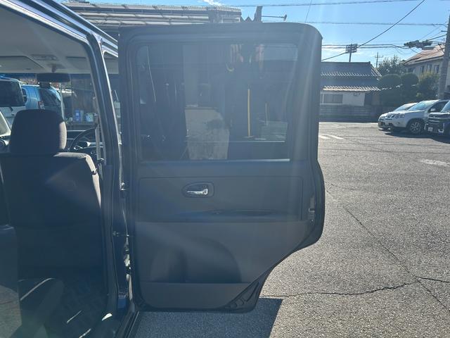 タント カスタムＶセレクションターボ　片側電動スライドドア／パワーステアリング／パワーウィンドウ／ＣＤ／オーディオ／ＡＭ・ＦＭラジオ／ＡＢＳ／フルフラット／衝突安全ボディ／盗難防止システムエアコン／キーレスエントリー（51枚目）