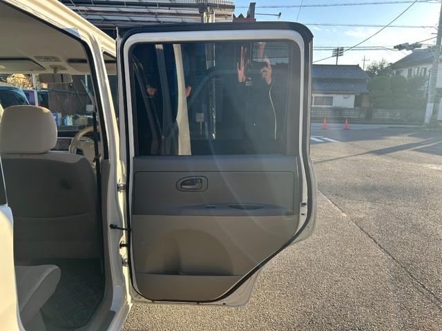 掲載後わずか１日で売れてしまう車も多いです！売約済みだとご迷惑をお掛けしてしまう為、ご来店の際は事前に０５５−２９８−６２２７　へご連絡を♪