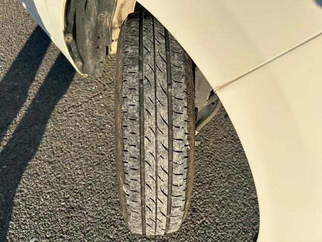 内装や外装も隅々までクリーニングしてからご納車致します♪