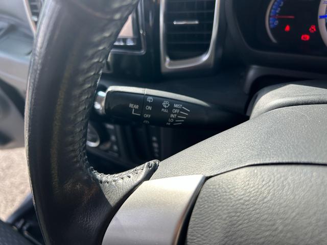 スペーシアカスタム ＴＳ　車検整備付き／両側電動スライドドア／パワーステアリング／パワーウィンドウ／ナビ／ＴＶ／ＡＢＳ／フルフラット／衝突安全ボディ／盗難防止システムエアコン／キーレスエントリー／（32枚目）