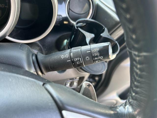 N-BOXカスタム G・ターボAパッケージ 両側スライドドアエアコン/キーレスエントリー/パワーステアリング/パワーウィンドウ/ABS/フルフラット/衝突安全ボディ/盗難防止システム(29枚目)