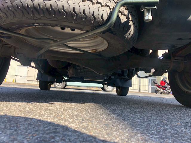 キャリイトラック KCスペシャル 4WD・純正ラジオデッキ・デュアルカメラブレーキサポート・車線逸脱防止・ドライブレコーダー・パワーウィンドウ・エアコン・横滑り防止・ヘッドライトレベライザー・シガーソケット・灰皿(26枚目)