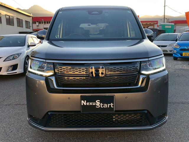 ステップワゴン ｅ：ＨＥＶスパーダ　デュアルエアコン　レーンアシスト　ＥＳＣ　シートヒータ　オートライト　キーフリー　ＬＥＤヘッドランプ　イモビ　ＡＢＳ　スマートキ　クルーズコントロール　サイドカーテンエアバック　運転席エアバッグ（3枚目）