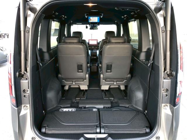 ステップワゴン ｅ：ＨＥＶスパーダ　デュアルエアコン　レーンアシスト　ＥＳＣ　シートヒータ　オートライト　キーフリー　ＬＥＤヘッドランプ　イモビ　ＡＢＳ　スマートキ　クルーズコントロール　サイドカーテンエアバック　運転席エアバッグ（14枚目）