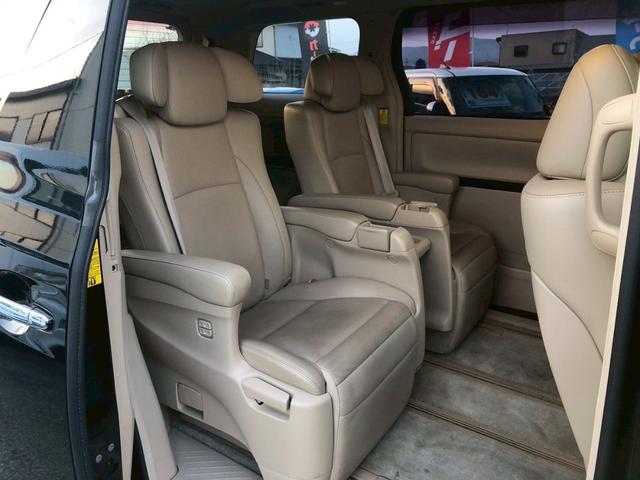 アルファード 350G Lパッケージ 4WD 社外ナビ Bluetooth ETC バックカメラ 後席モニター 前席シートヒーター 運転席メモリーシート オートクルーズ 電動シート エアバッグ ダブルサンルーフ 本革シート 4WD(10枚目)