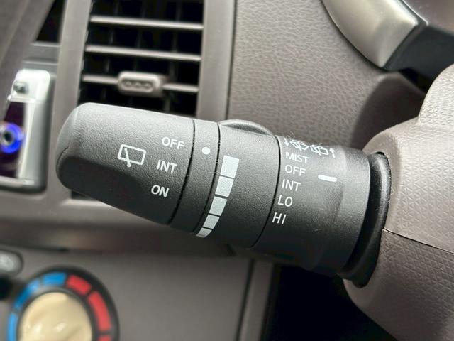 マーチ 12S ETC車載器 禁煙 パワーウインドウ パワーステアリング マニュアルエアコン 運転席助手席エアバッグ 衝突安全ボディ ABS エアバック キ-レス(12枚目)