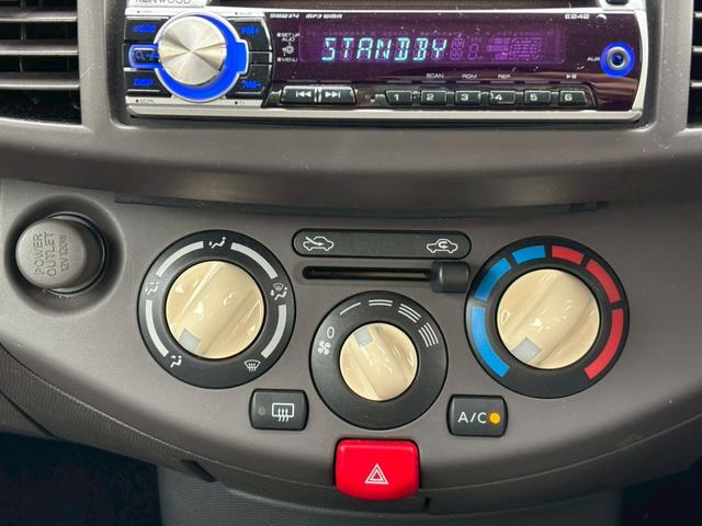 マーチ 12S ETC車載器 禁煙 パワーウインドウ パワーステアリング マニュアルエアコン 運転席助手席エアバッグ 衝突安全ボディ ABS エアバック キ-レス(15枚目)