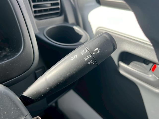 スクラムトラック KCエアコン・パワステ農繁 4WD ETC デフロック ワンオーナー スペアキー スタッドレスタイヤ付(11枚目)