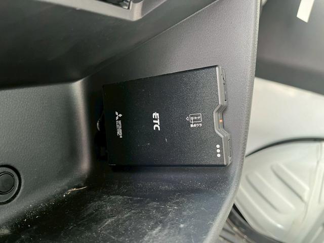 スクラムトラック KCエアコン・パワステ農繁 4WD ETC デフロック ワンオーナー スペアキー スタッドレスタイヤ付(14枚目)