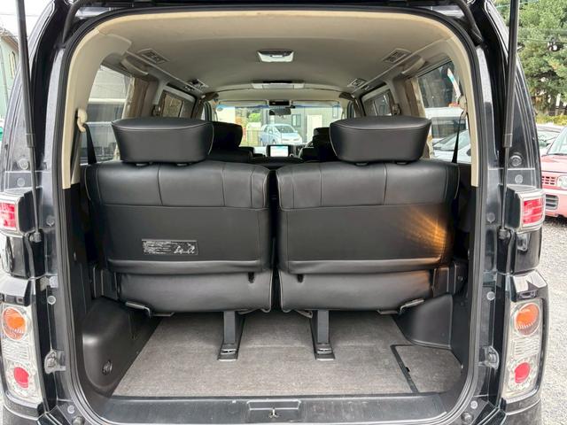 エルグランド 250ハイウェイSブラックレザーアーバンセレ 4WD ナビ ETC 前席シートヒーター Bカメラ パワーシート 両側電動スライド スマートキー 皮シート(8枚目)
