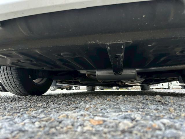 ヴォクシー ZS 煌 11インチアルパインナビ フリップダウン TV ETC バックカメラ Aライト 衝突安全ボディ フルフラットシート 盗難防止装置 スマートエントリー LEDヘッドライト ダブルエアコン キーレス(25枚目)