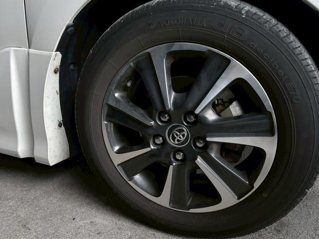 ヴォクシー ZS 煌 11インチアルパインナビ フリップダウン TV ETC バックカメラ Aライト 衝突安全ボディ フルフラットシート 盗難防止装置 スマートエントリー LEDヘッドライト ダブルエアコン キーレス(26枚目)