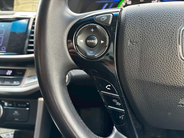 アコードハイブリッド EX 純正ナビ&フルセグTV 純正アルミ バックモニター LEDヘッドライト ETC 衝突軽減システム 盗難防止装置 アイドリングストップ USB ABS 車線逸脱警報 横滑防止 Aクルコン PWシート(18枚目)