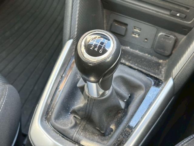 CX-3 XD 4WD 6速MT車 冬タイヤ付き ナビ&フルセグTV ETC 1オーナー 禁煙 AAC DVD再生 オートライト アイストップ ABS プッシュスタートスマートキー ブルートゥース Bカメラ(19枚目)