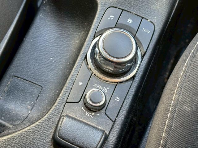 CX-3 XD 4WD 6速MT車 冬タイヤ付き ナビ&フルセグTV ETC 1オーナー 禁煙 AAC DVD再生 オートライト アイストップ ABS プッシュスタートスマートキー ブルートゥース Bカメラ(24枚目)