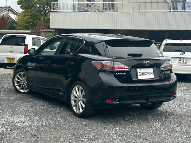 CT CT200h バージョンC 純正ナビ フルセグTV バックモニター シートヒーター プッシュスタート クルーズコントロール ETC(2枚目)