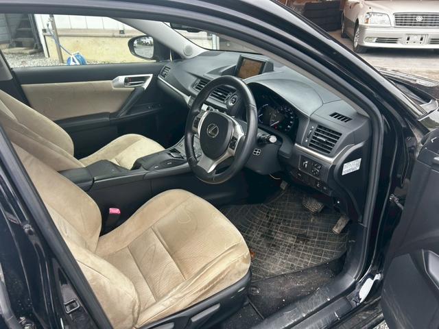 CT CT200h バージョンC 純正ナビ フルセグTV バックモニター シートヒーター プッシュスタート クルーズコントロール ETC(4枚目)