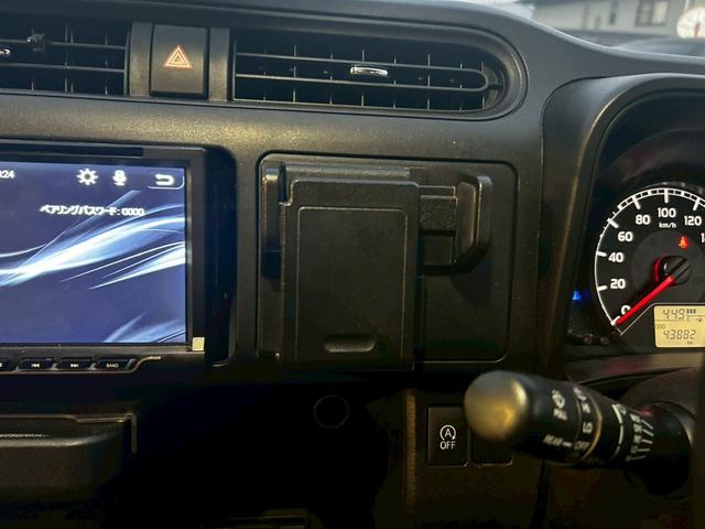 プロボックス Ｆ　トヨタセーフティ　ディスプレイオーディオ　バックモニター　アルミホイール　エアコン　パワステ　パワーウィンドウ　集中ドアロック（16枚目）