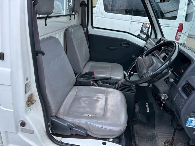 サンバートラック ＴＢ　４ＤＷ　ＭＴ車　三方開（6枚目）