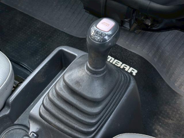 サンバートラック ＴＢ　４ＤＷ　ＭＴ車　三方開（13枚目）