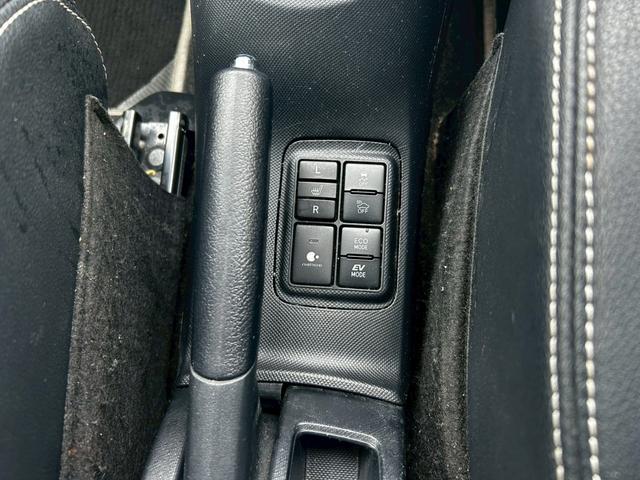 アクア Ｇ　Ｇ’ｓ　トヨタセーフティ　ハーフレザー　ナビ　フルセグ　バックモニター　ＬＥＤヘッドライト　プッシュスタートボタン　Ｇｓホイール　クルーズコントロール　ＥＴＣ　オートマチックハイビーム（15枚目）
