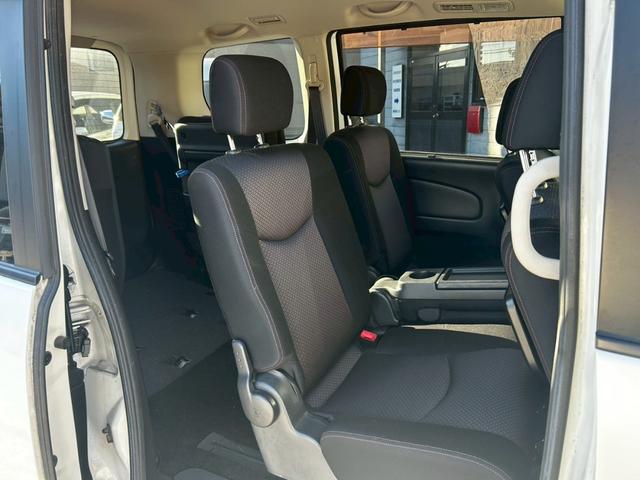 セレナ ハイウェイスター ハイウェイスター(8名) 4WD ナビ TV 両側パワースライドドア バックモニター ETC スマートキー プッシュスタートボタン クルーズコントロール(6枚目)