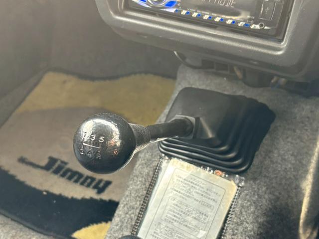 ジムニー ワイルドウインド 4WD MT車 エンジンリビルト済み インタークーラーターボ エアコンパワステ カセット(11枚目)